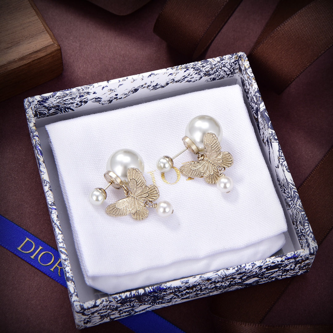 Dior Tribales Pearl 18K Gold Earrings