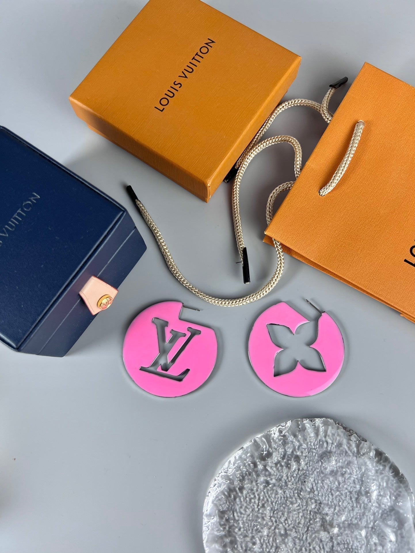 Louis Vuitton Perfect Match Pink/Purple 18K Gold Earrings
