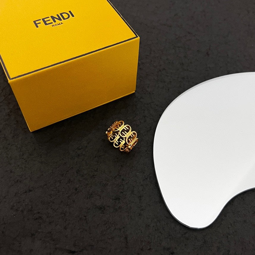 Fendi OLock 18K Gold Ring
