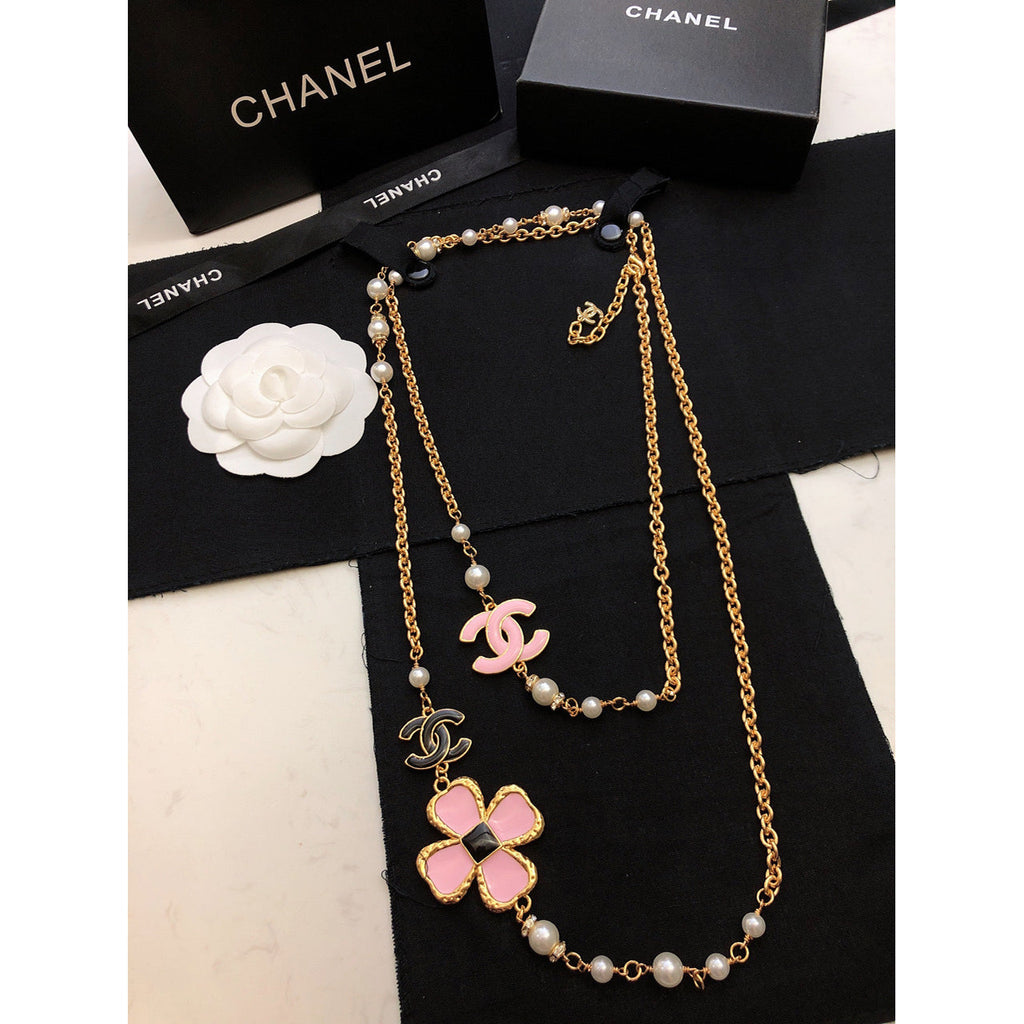 Chanel Pink Flowers 18K Gold Necklace