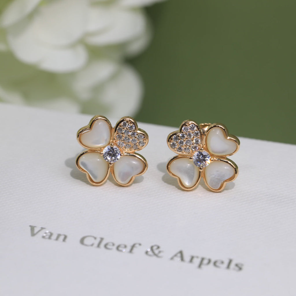 Cosmos Medium 18K Gold Earrings