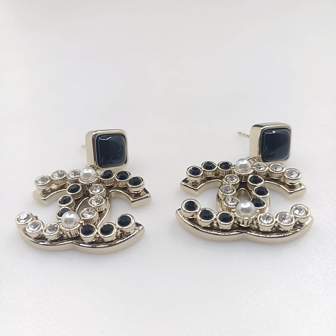 Chanel Black Crystals 18K Gold Earrings