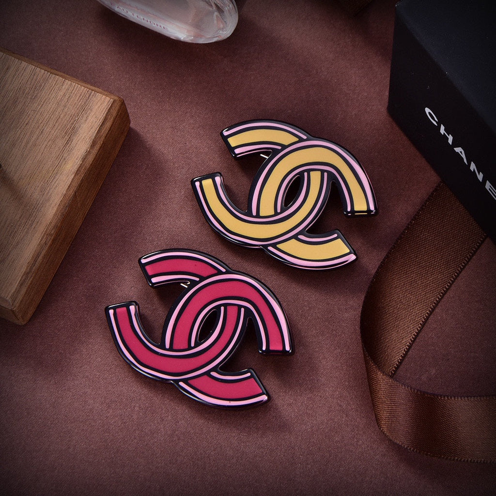 Chanel Pink 18K Gold Brooch