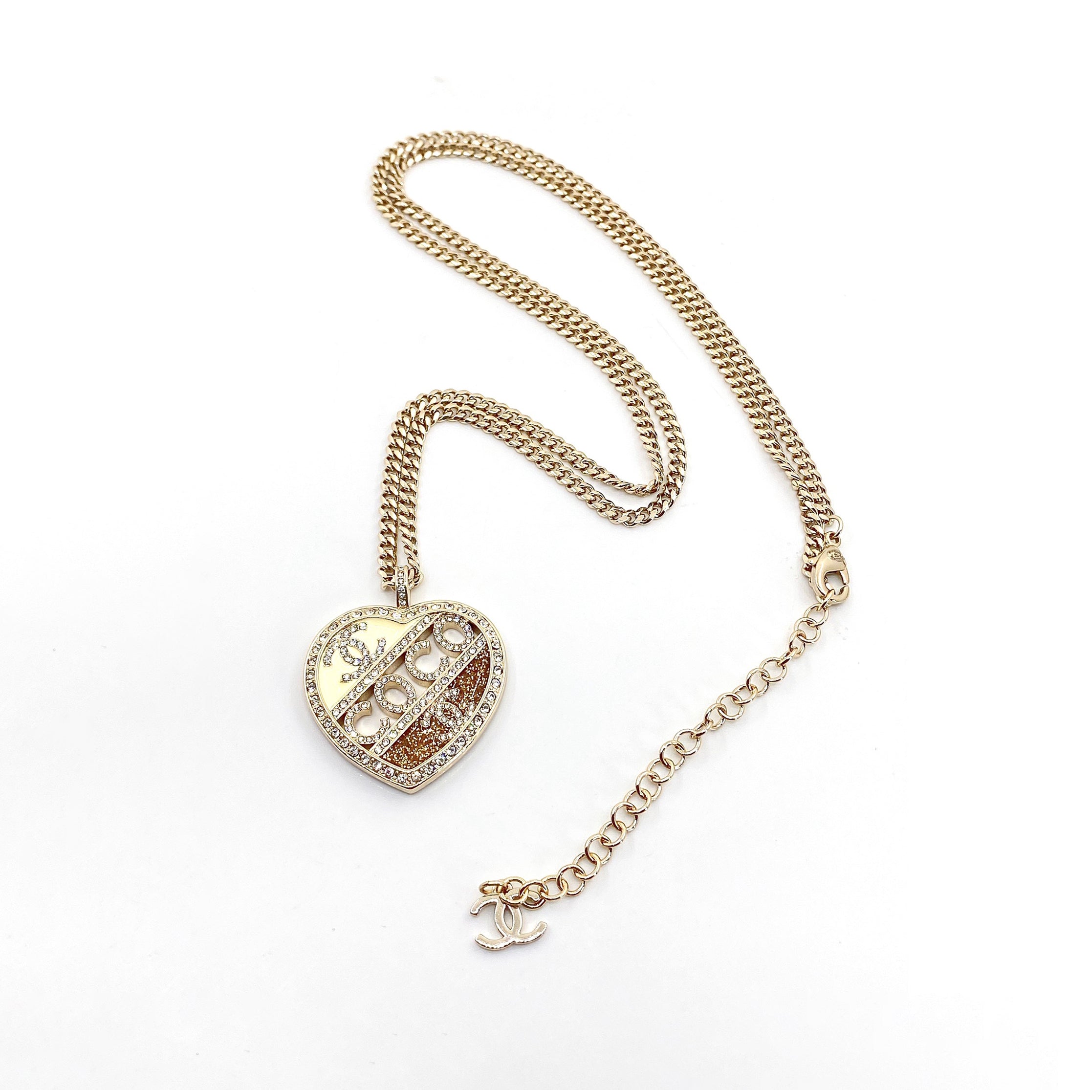 Chanel Heart Diamond Chain 18K Gold Necklace