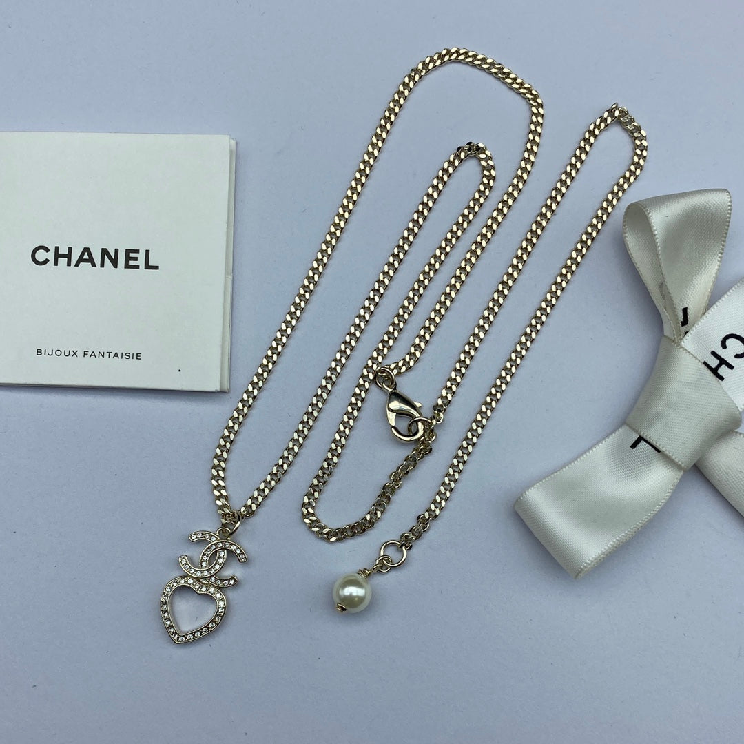 Chanel Heart Chain 18K Gold Necklace