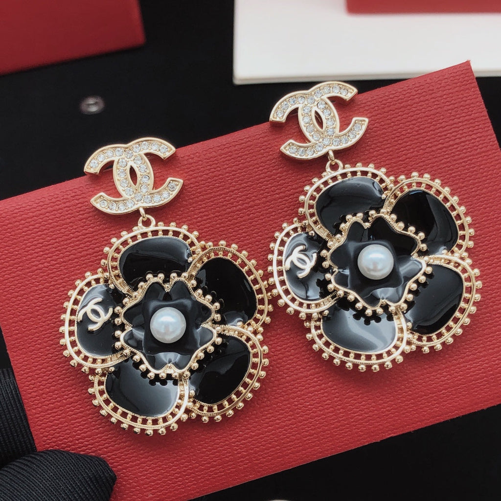 Chanel Camellia Diamond 18K Gold Earrings