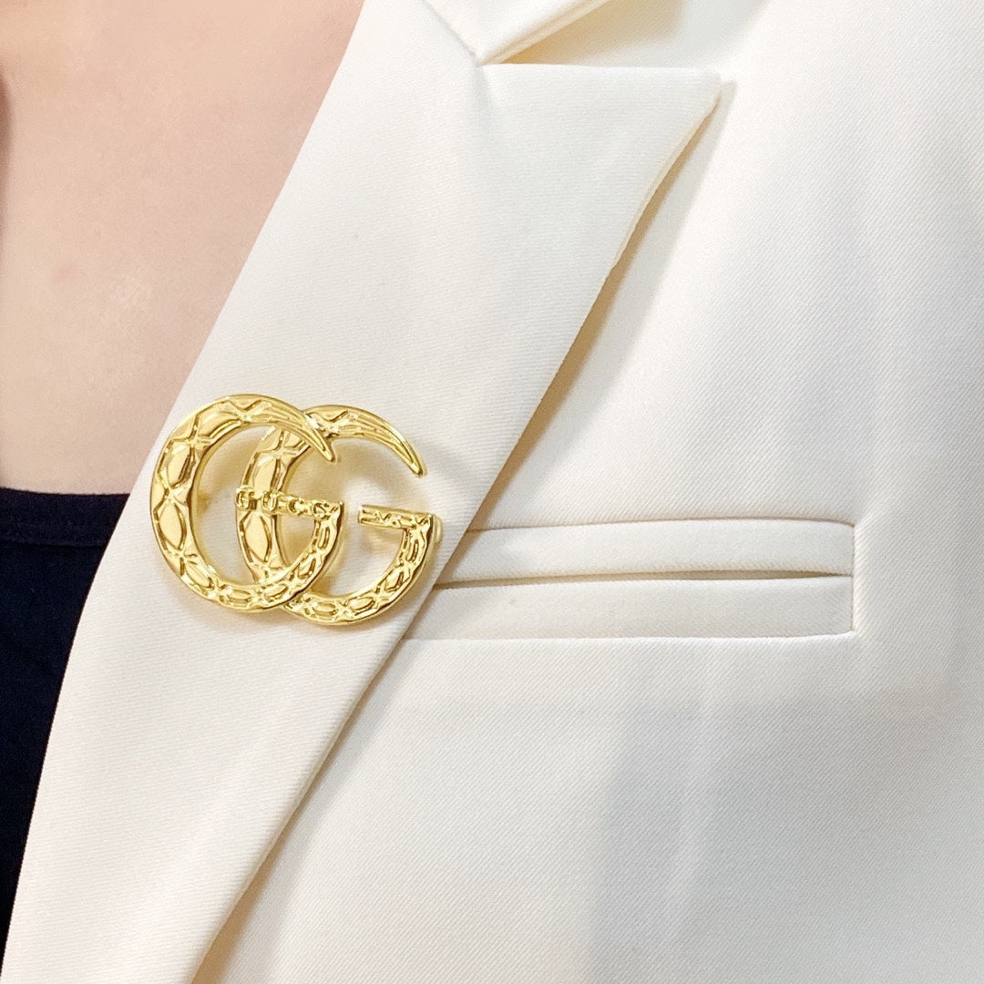 Gucci Double 18K Gold Brooch