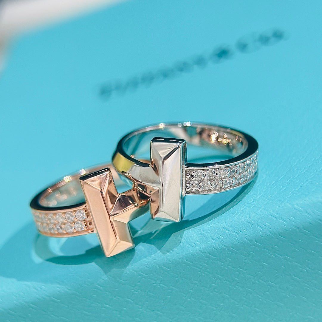 Tiffany Narrow Pave 18K Gold Ring