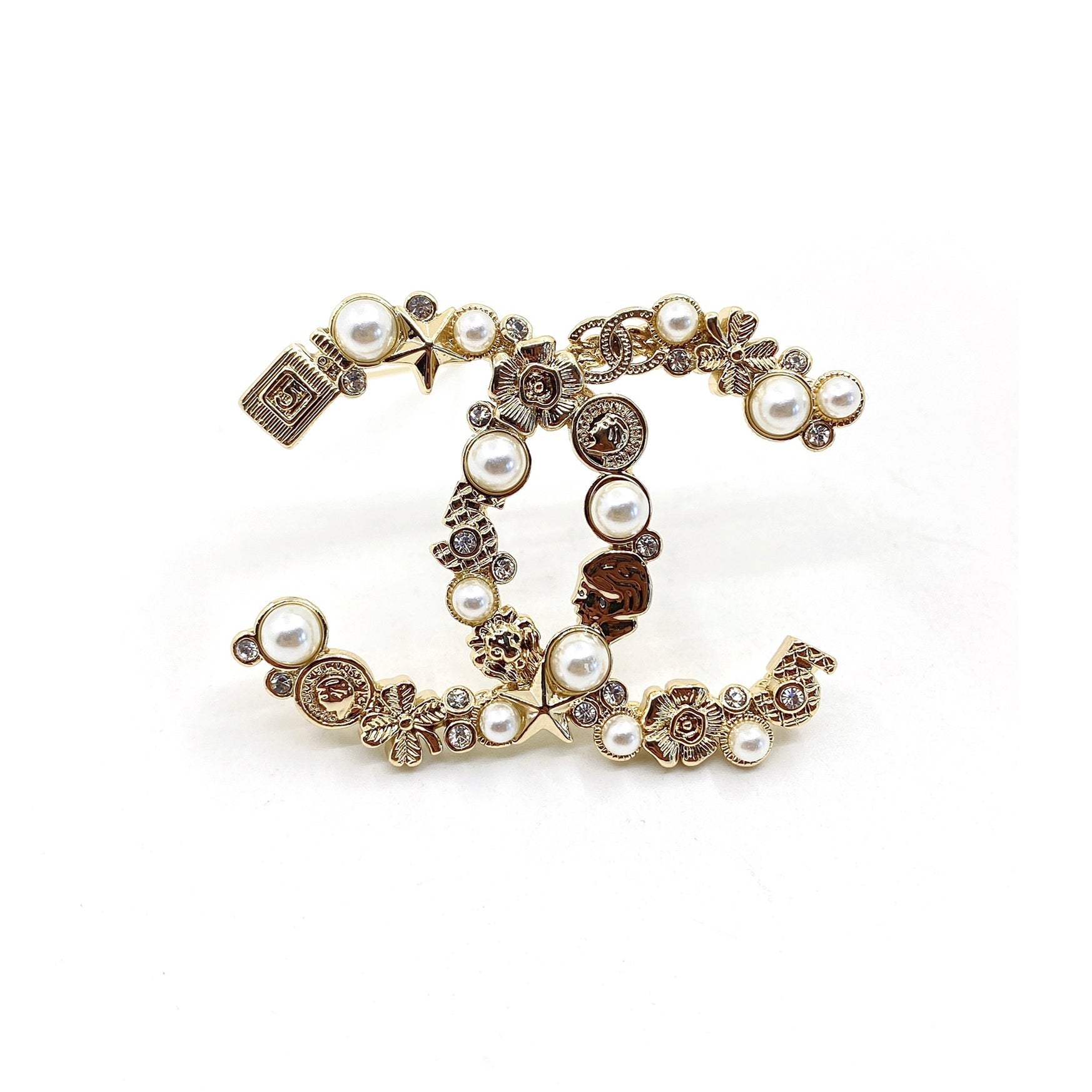 Chanel Pearls 18K Gold Brooch
