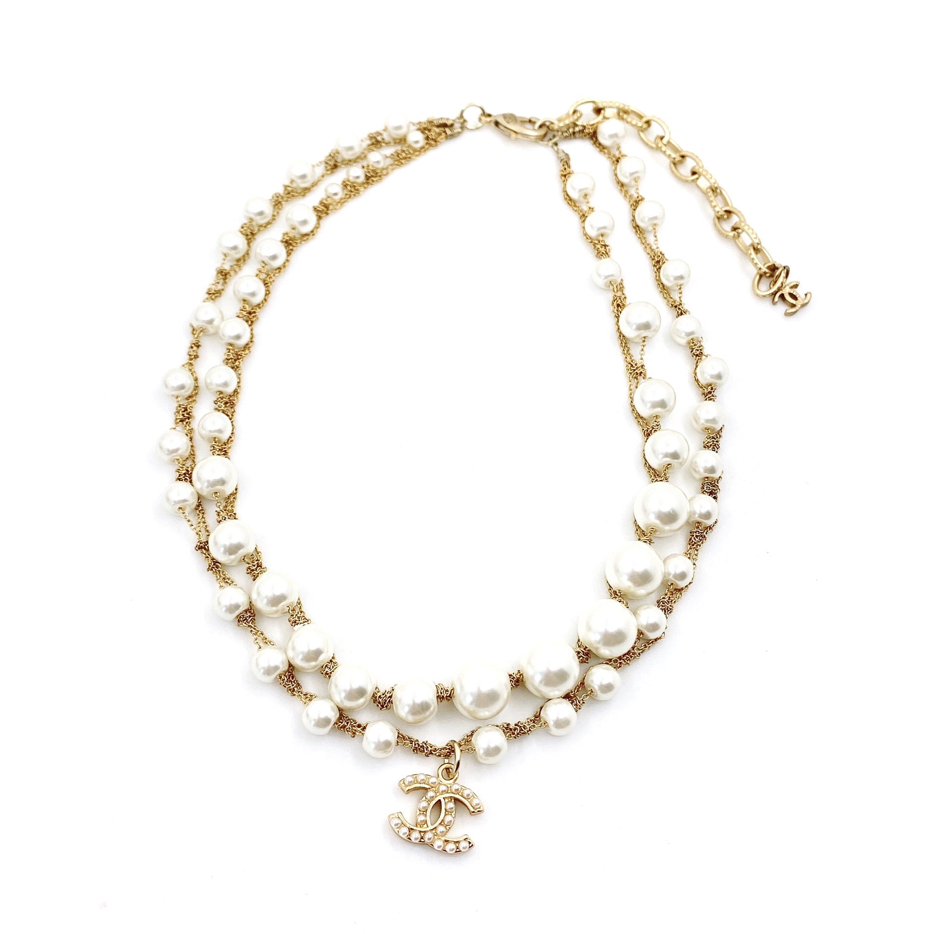 Chanel Pearls 18K Gold Necklace