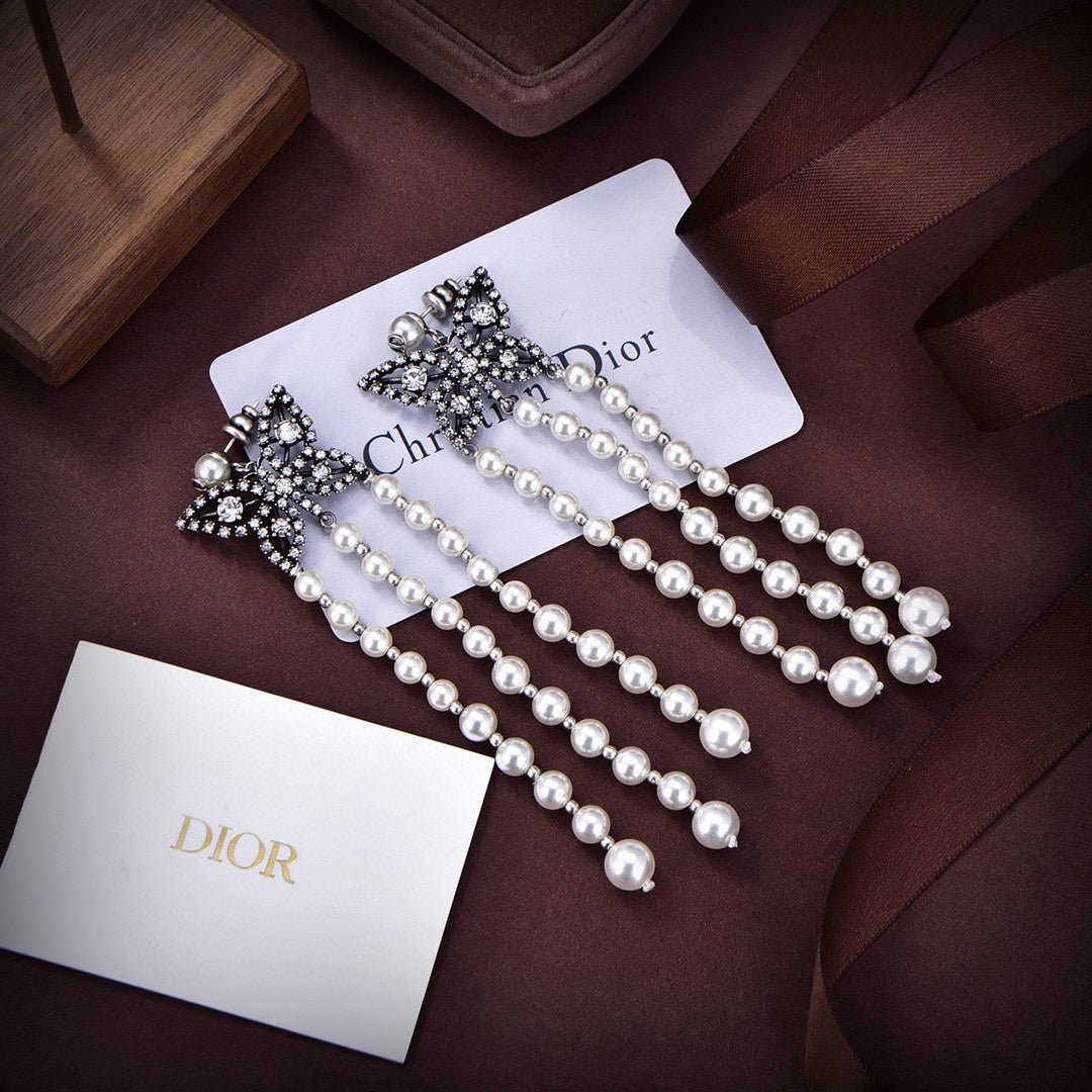 Dior Pearls Tassel Long 18K Gold Earrings