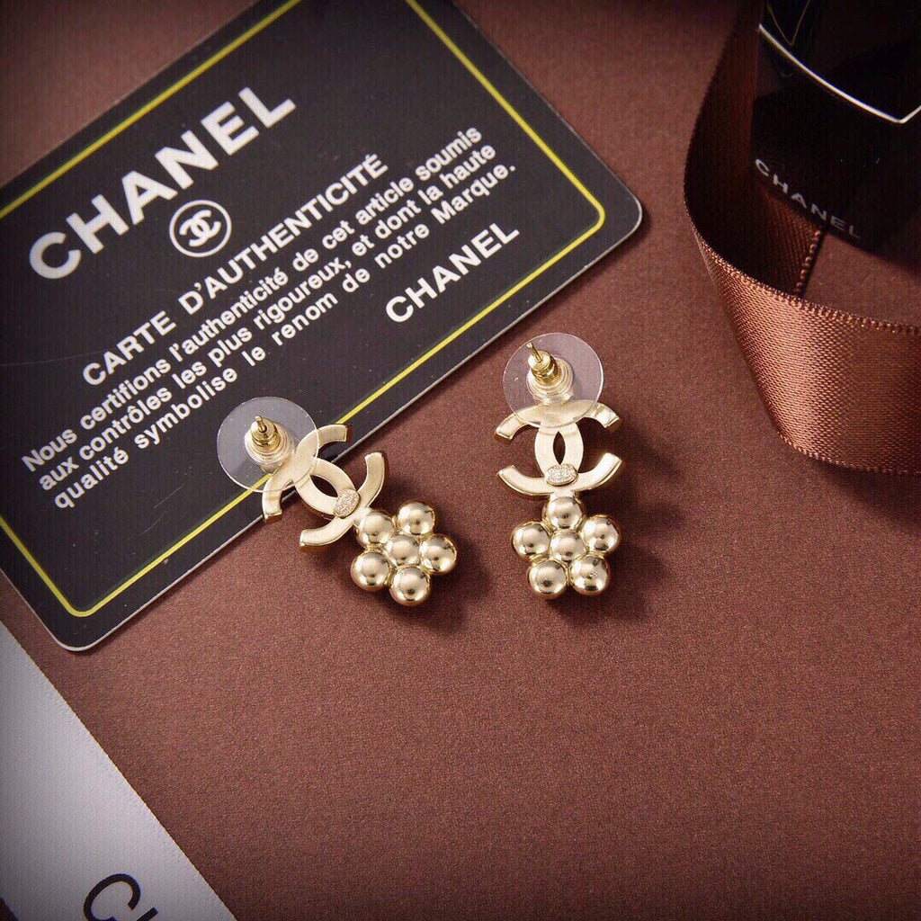 Chanel Butterfly Pendant 18K Gold Earrings