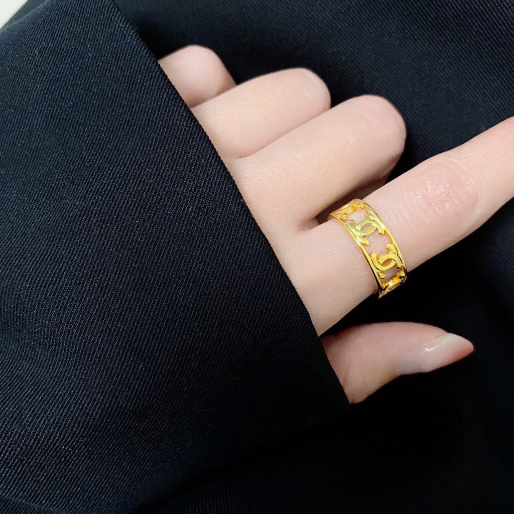 Chanel Vintage Openwork 18K Gold Ring