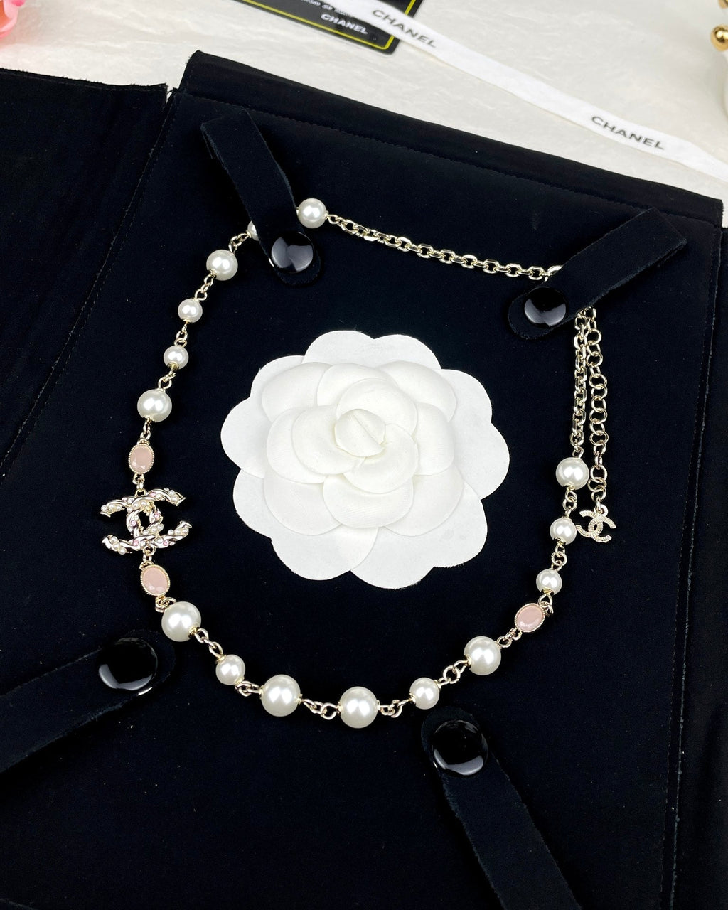 Chanel Pearls 18K Gold Necklace