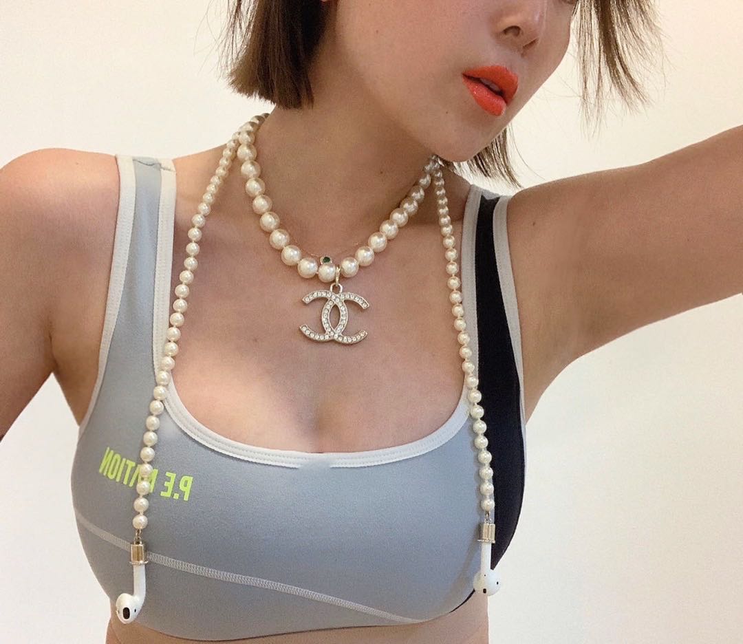 Chanel Pearls Long 18K Gold Necklace