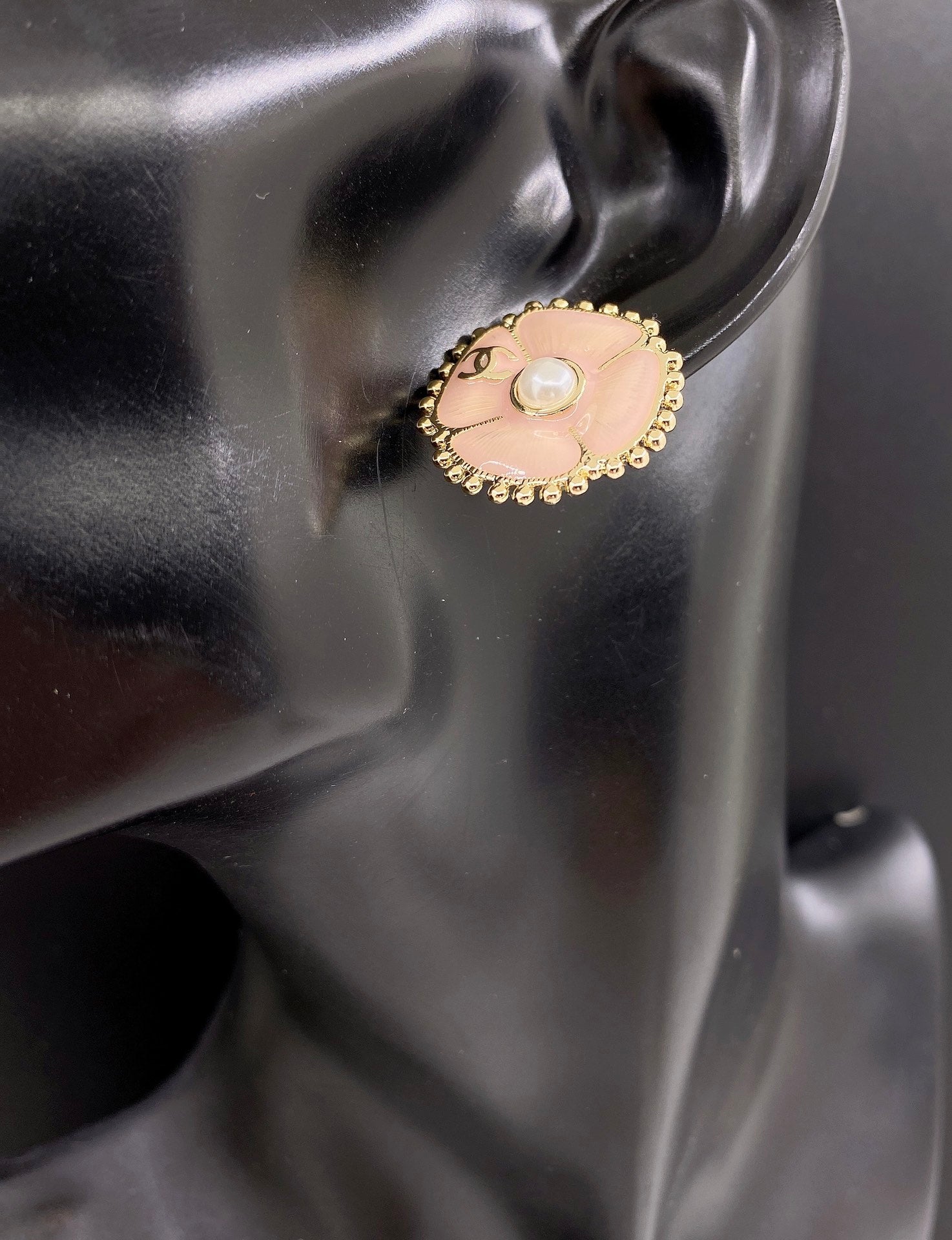 Chanel Pink Pearl 18K Gold Earrings