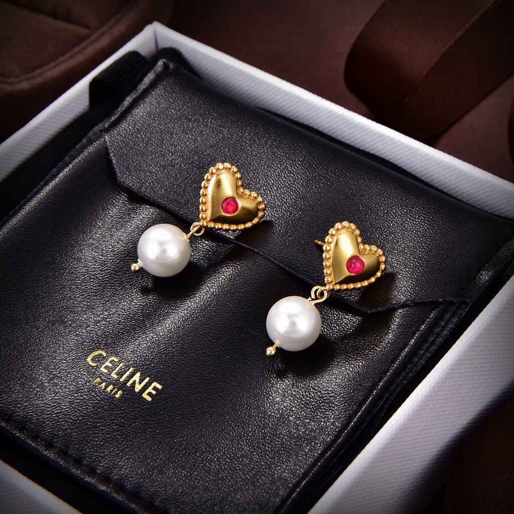 Celine Heart Pearls 18K Gold Earrings
