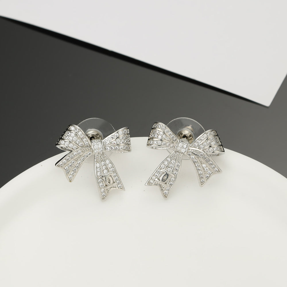 Chanel Bow Tie Diamond 18K Gold Earrings