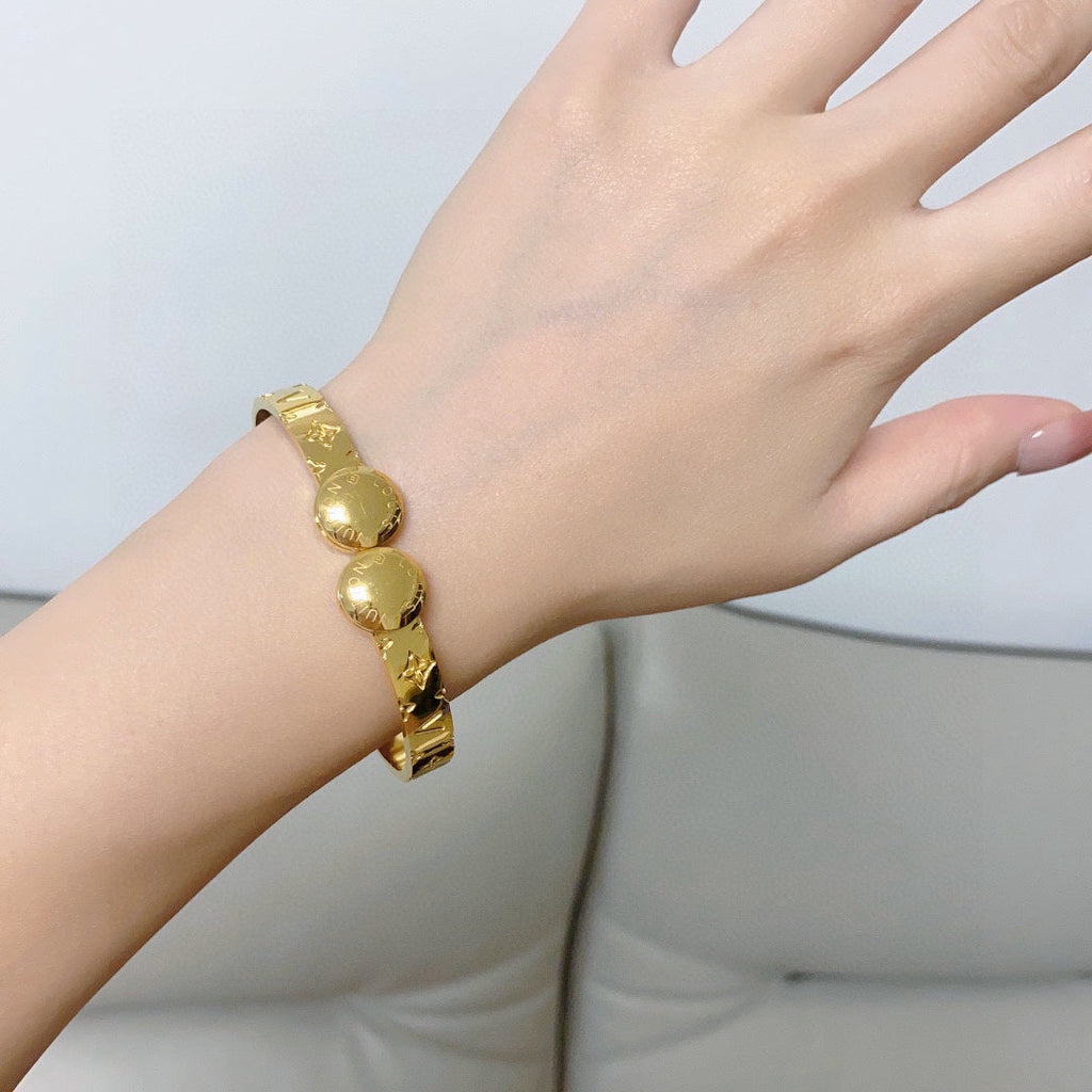 Louis Vuitton Vintage 18K Gold Bracelet