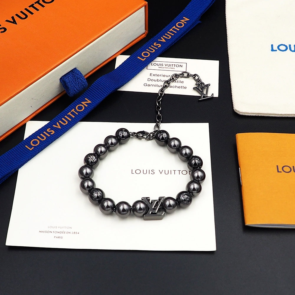 Louis Vuitton Monogram Pearls 18K Gold Bracelet