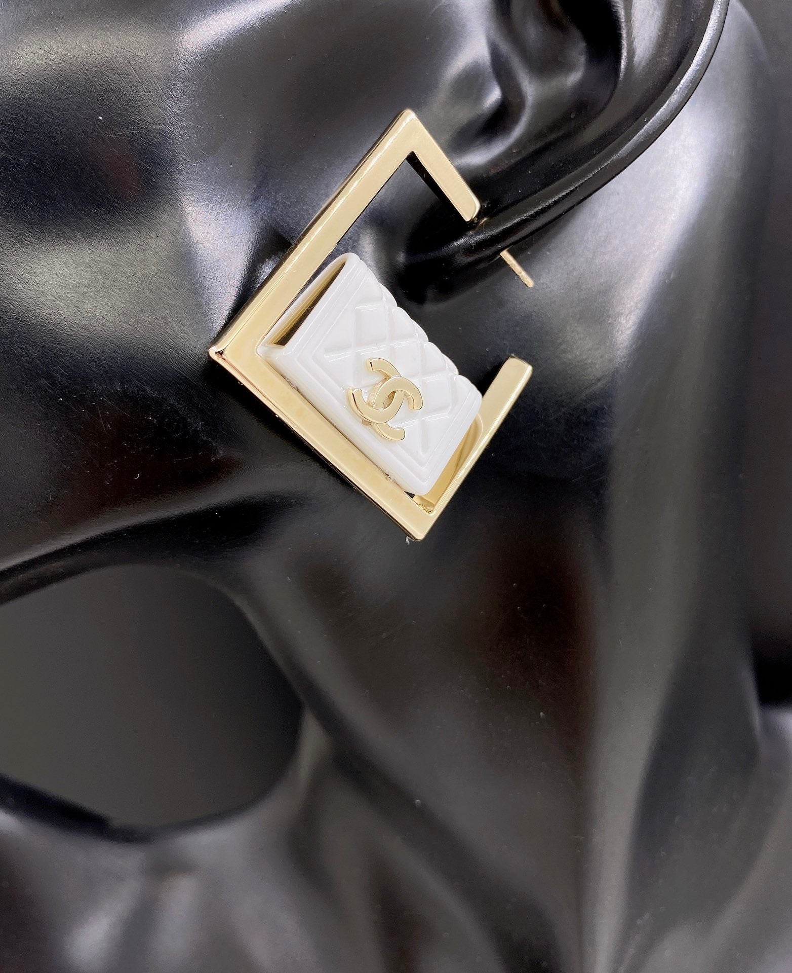 Chanel White Bag Pendant 18K Gold Earrings
