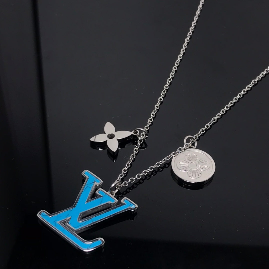 Louis Vuitton Blue Turquoise 18K Gold Necklace