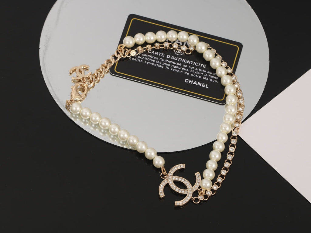 Chanel Pearls 18K Gold Necklace