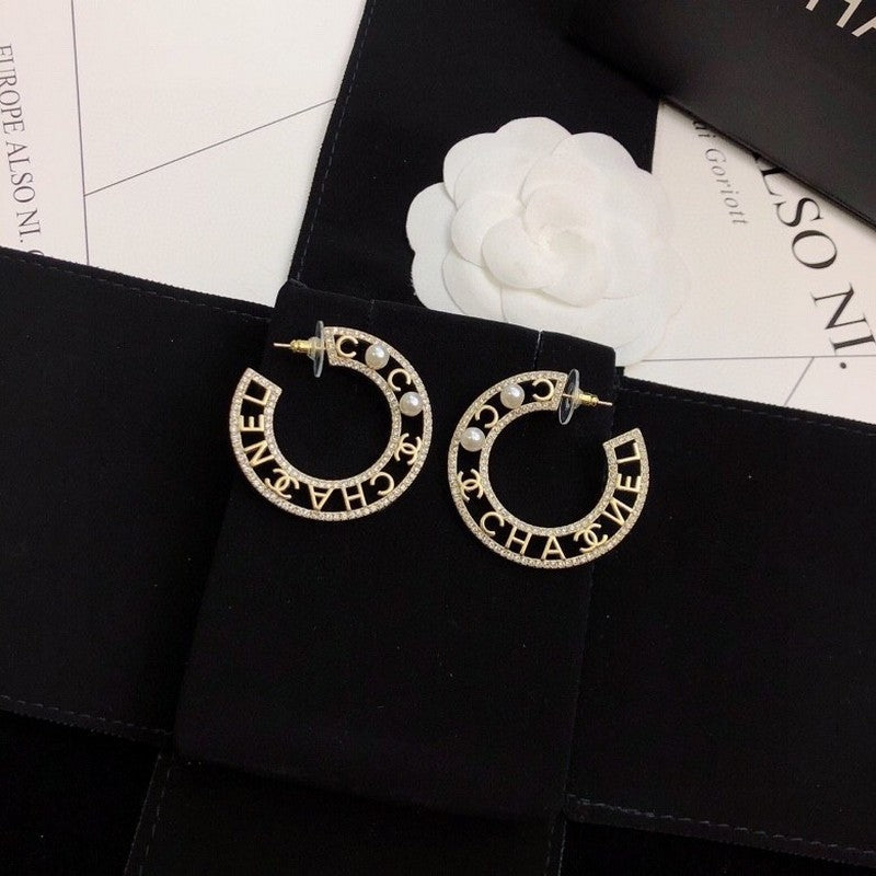 Chanel Circle Pearl 18K Gold Earrings