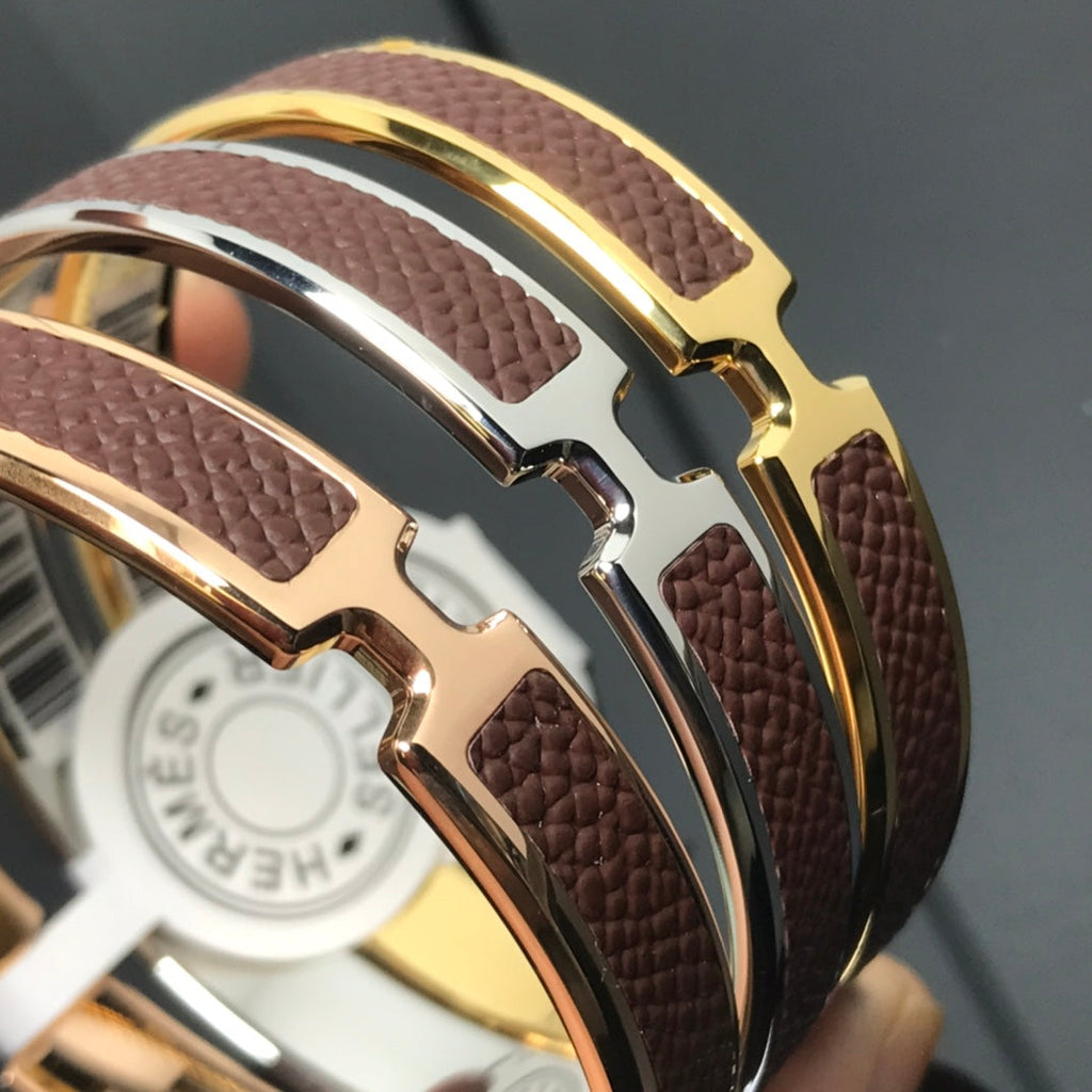 Hermes Olympe Light Brown 18K Gold Bracelet