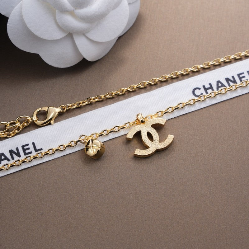 Chanel Diamond Gold 18K Gold Necklace