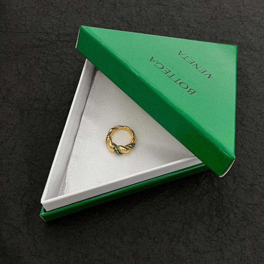 Bvlgari Green Crystals 18K Gold Ring