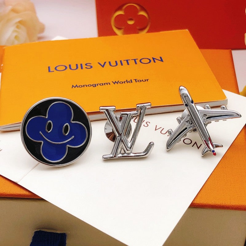 Louis Vuitton Plane 18K Gold Brooch