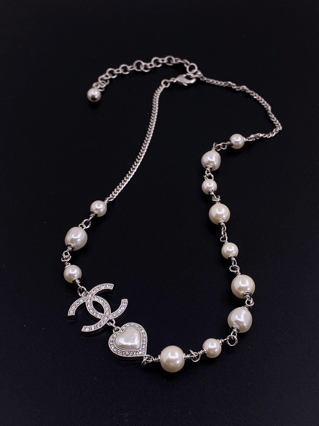 Pearls Crystals 18K Gold Necklace