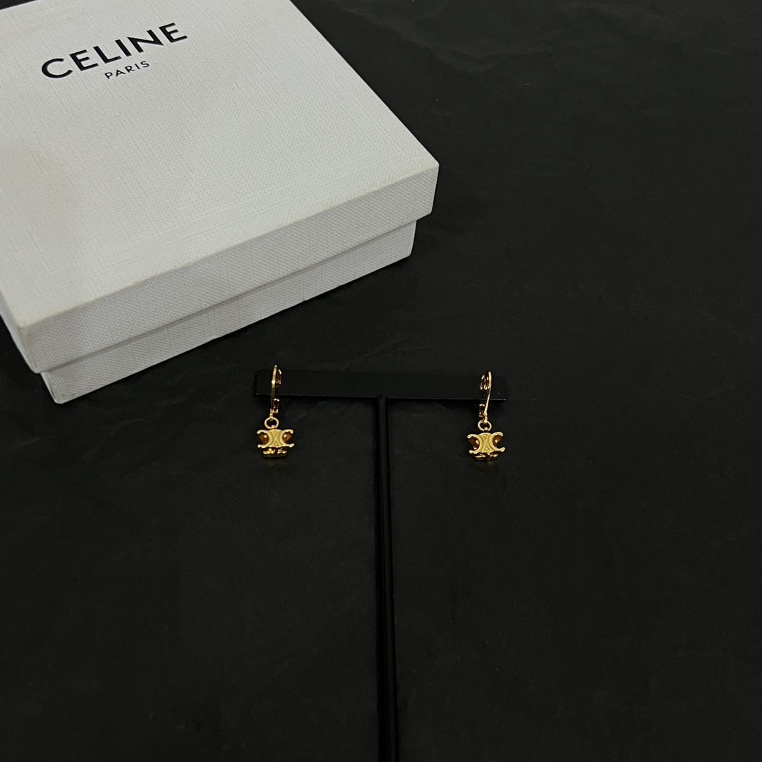 Celine Solitaire 18K Gold Earrings