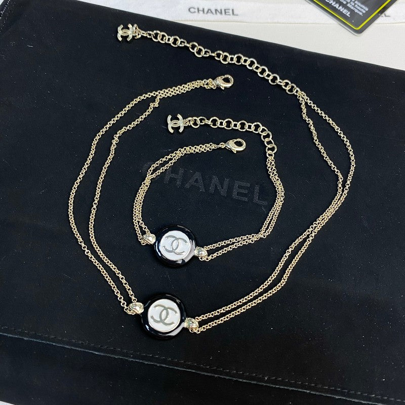 Chanel Chain Choker 18K Gold Necklace