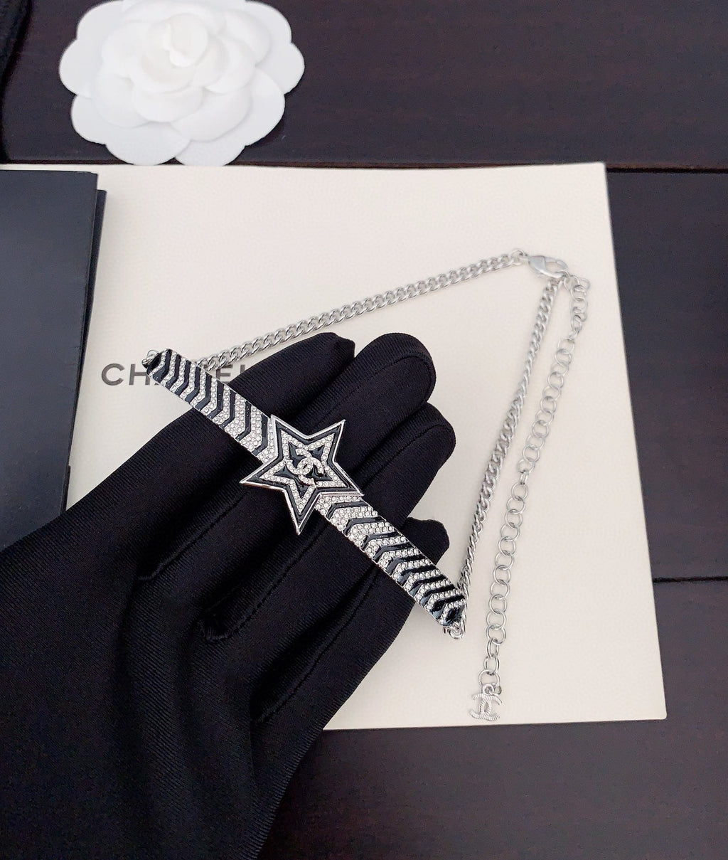Chanel Star Diamonds 18K Gold Necklace