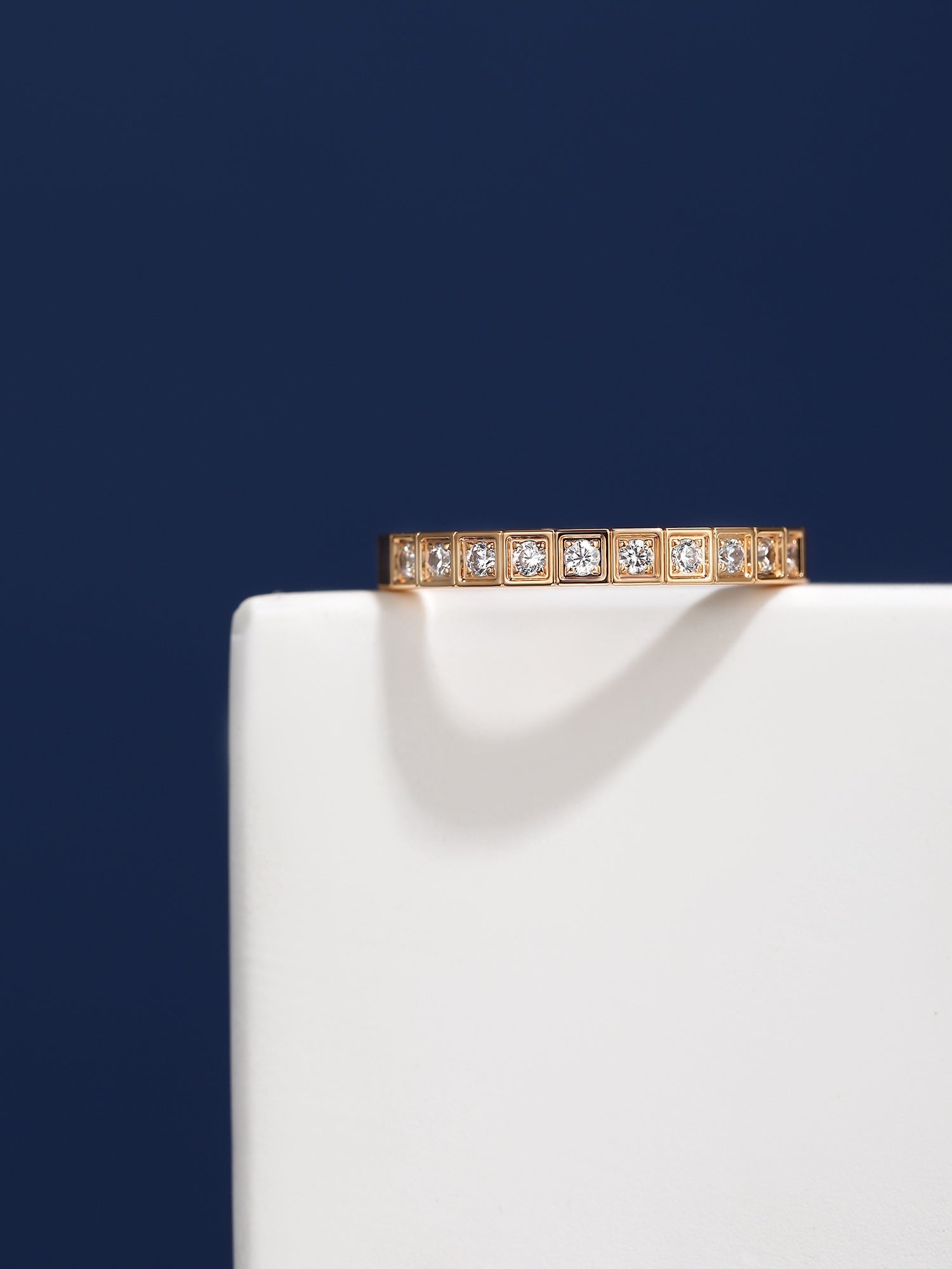 Ice Cube Diamonds 18K Gold Ring