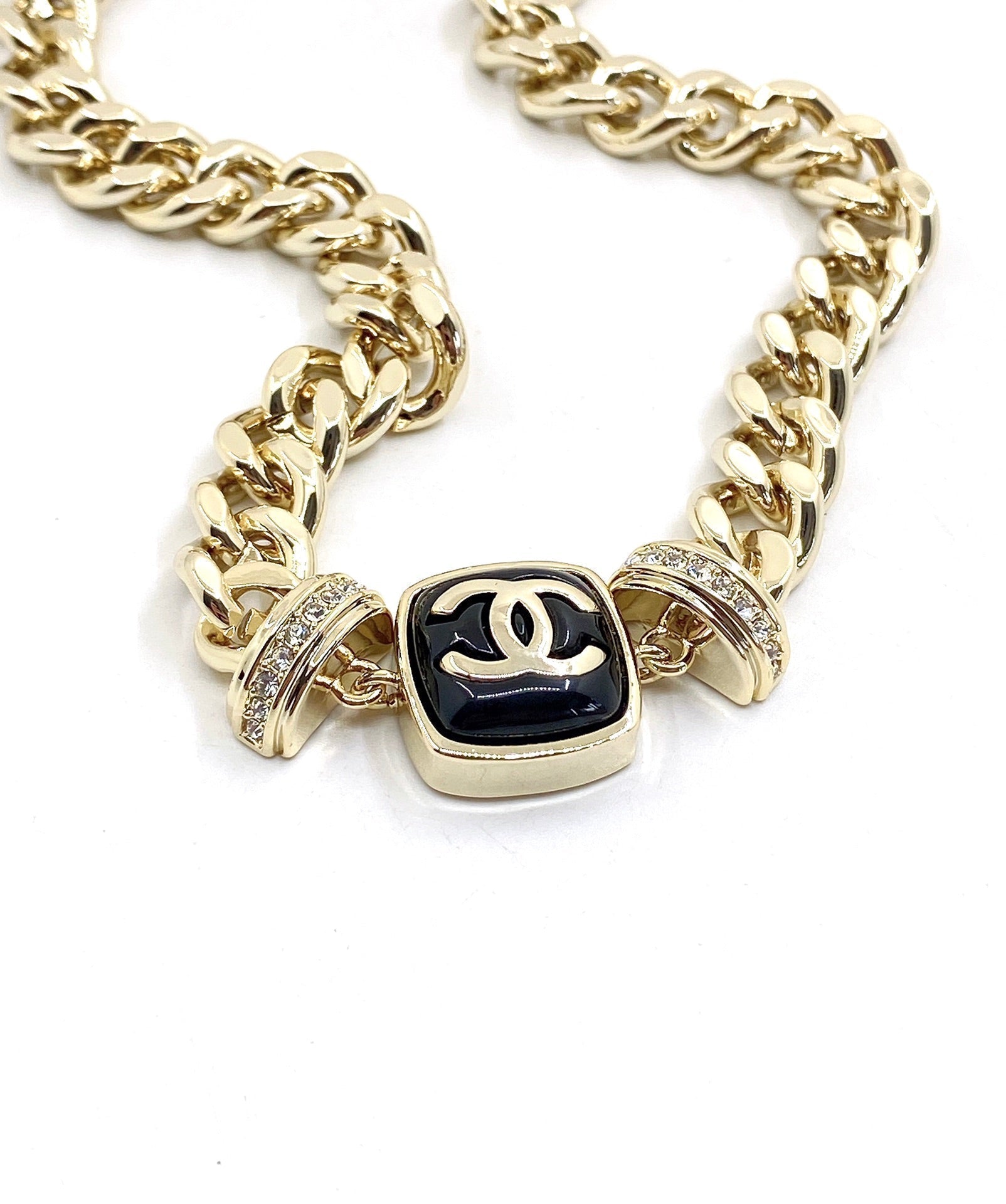 Chanel Diamonds 18K Gold Necklace