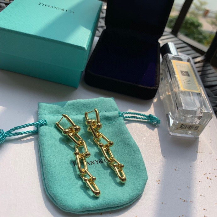 Tiffany HardWear Graduated Link 18K Gold Earrings