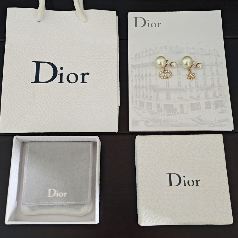 Dior Tribales Leaf Pearl 18K Gold Earrings