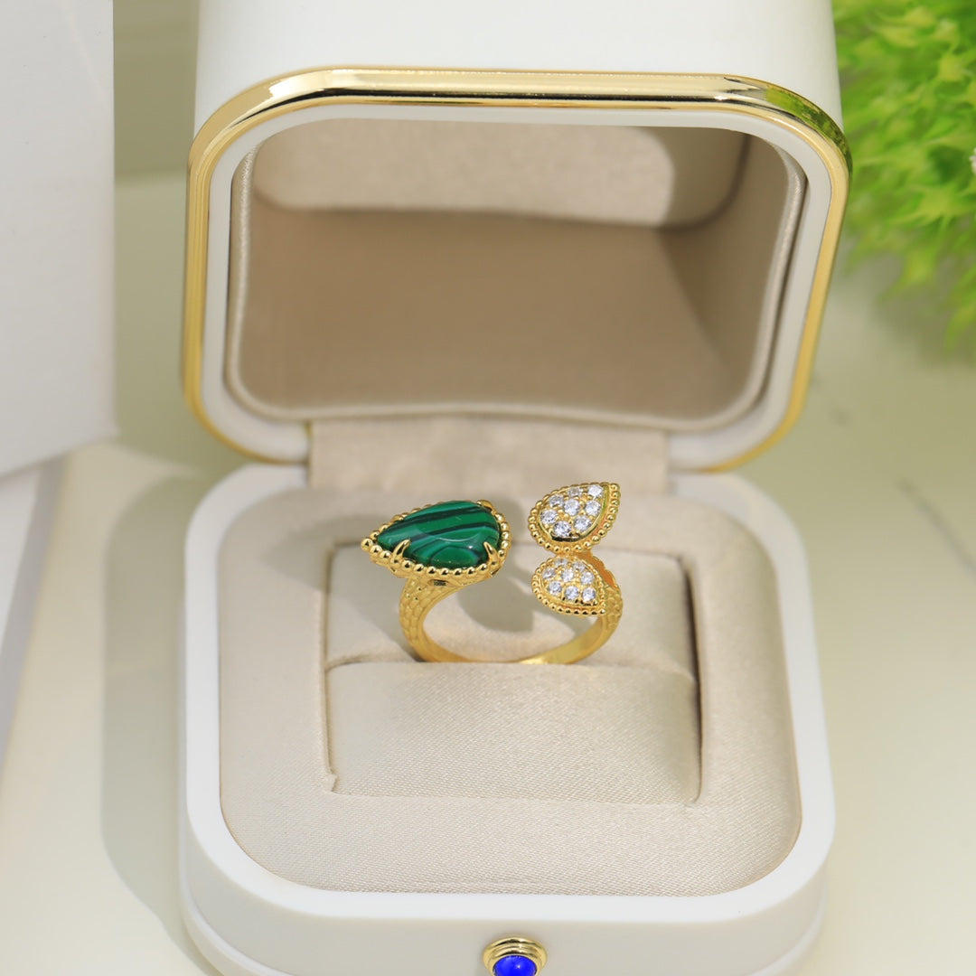 Serpent Boh ̈ ̈me Diamonds 18K Gold Ring