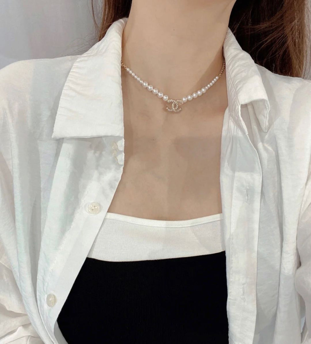 Chanel Pearls Choker 18K Gold Necklace
