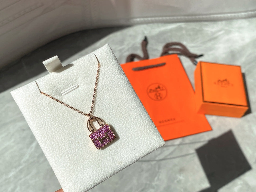 Amulettes Constance Pink Diamonds Pendant 18K Gold Necklace