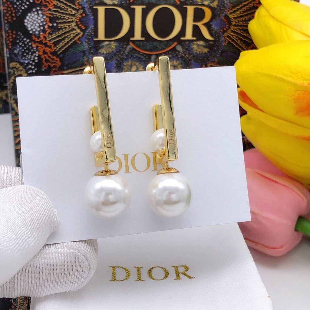 Dior Square Pearl 18K Gold Earrings