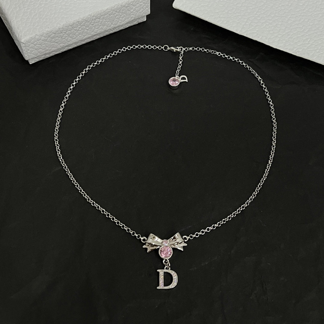 Dior Bowknot Vintage 18K Gold Necklace