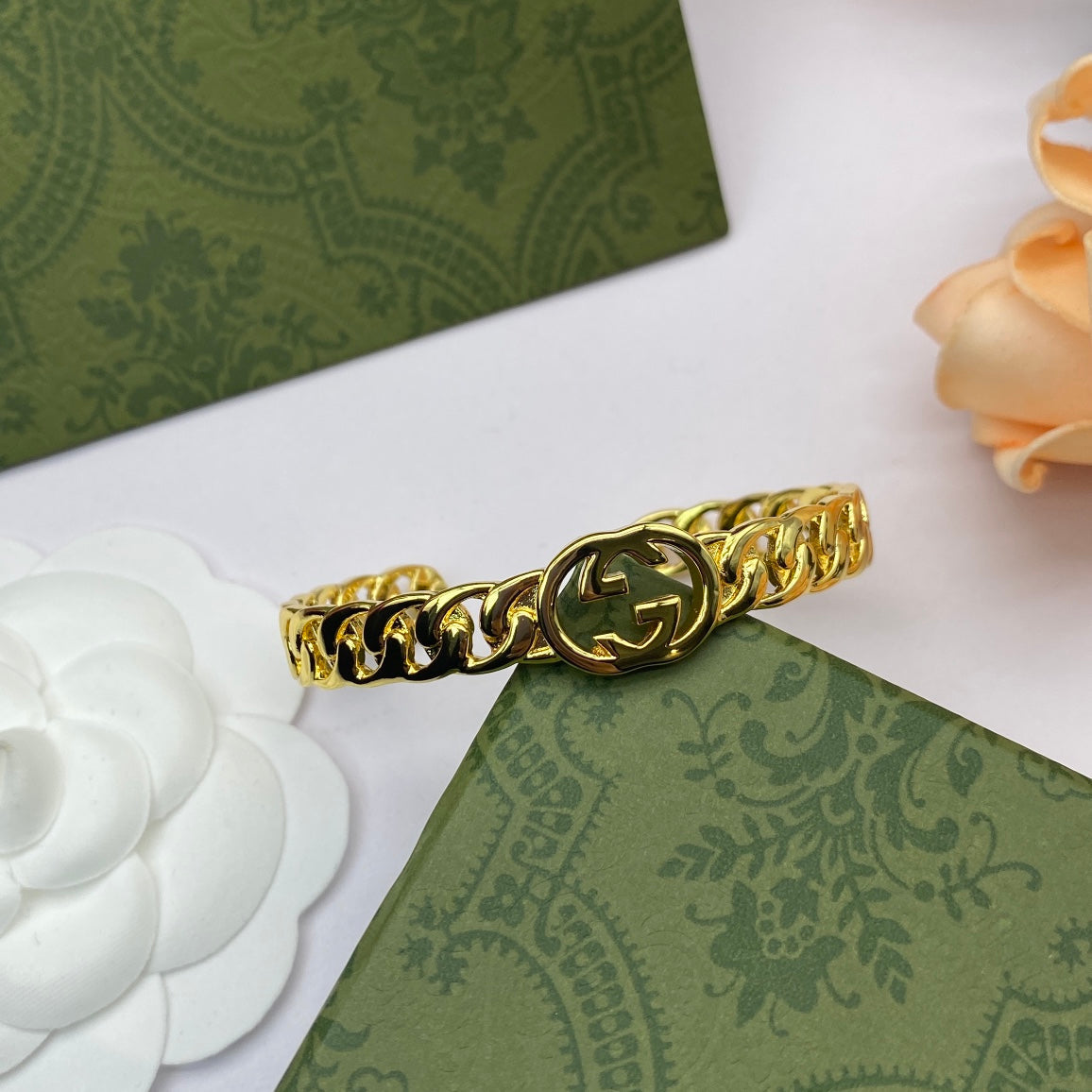 Gucci Double Chain 18K Gold Bracelet