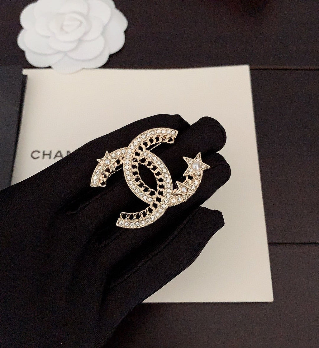 Chanel Star Crystal 18K Gold Brooch