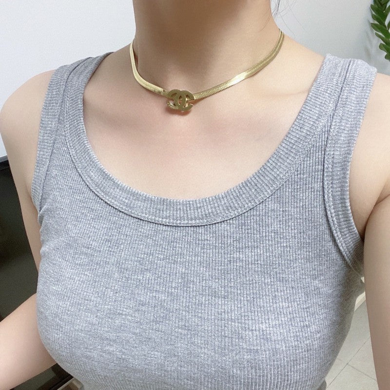 Chanel Gold Choker 18K Gold Necklace