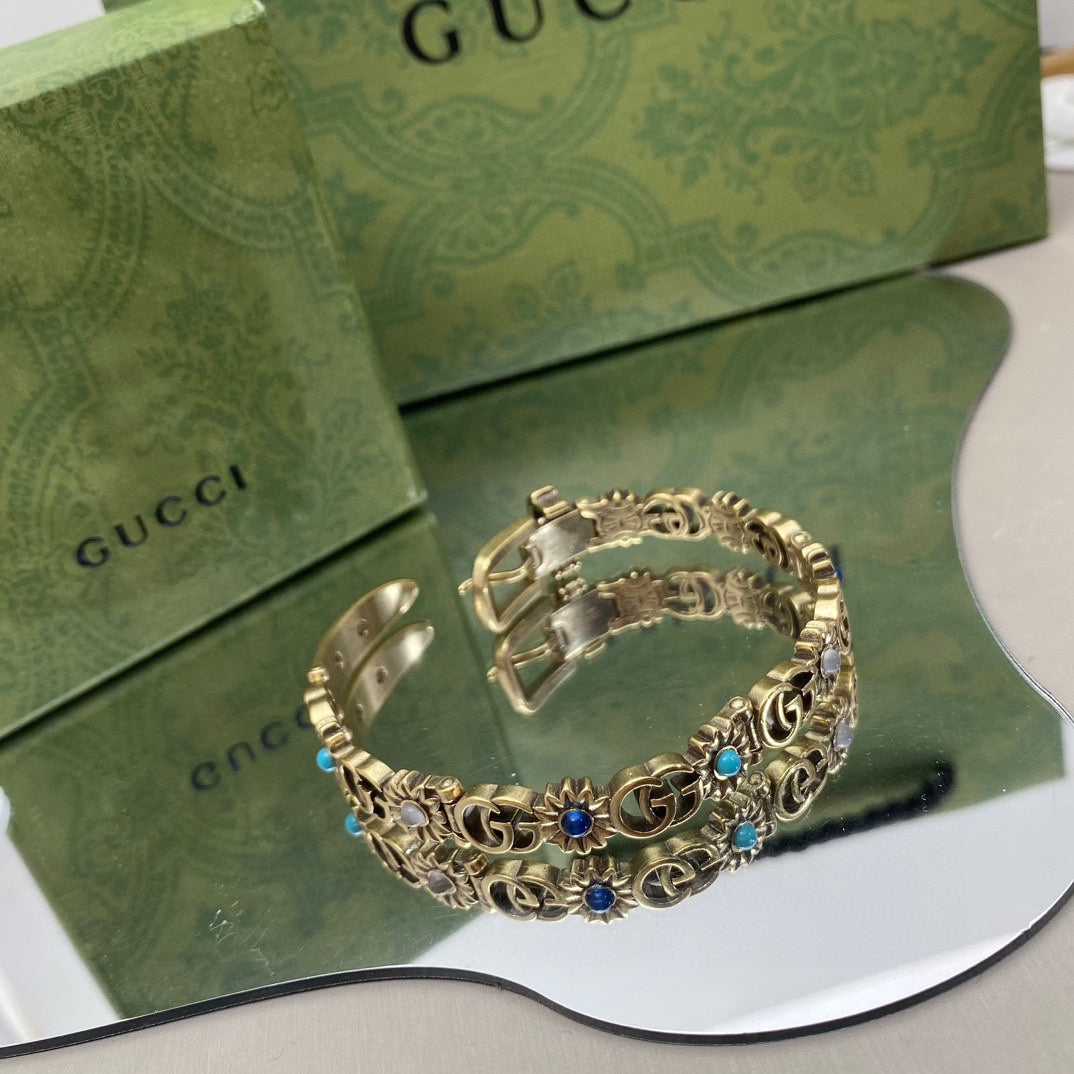 Gucci Double Flowers 18K Gold Bracelet