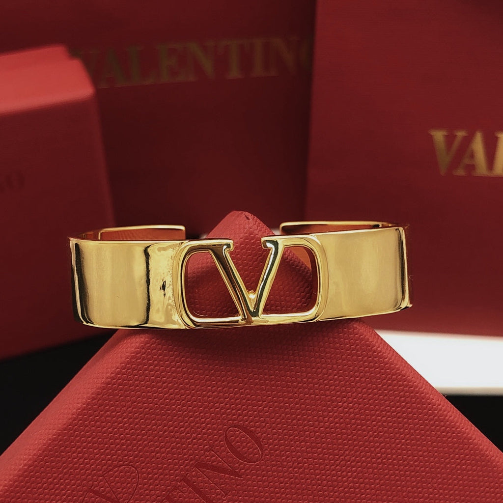 Valentino Cuff 18K Gold Bracelet